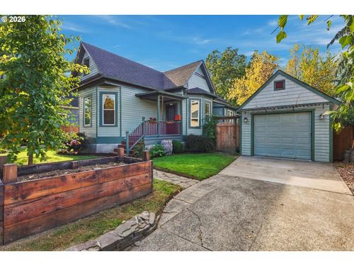 3915 Se 28th Ave, Portland, OR, 97202-3501 | Card Image
