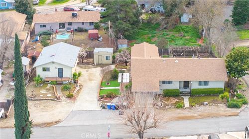 323 Crum Rd, Templeton, CA, 93465-5012 | Card Image