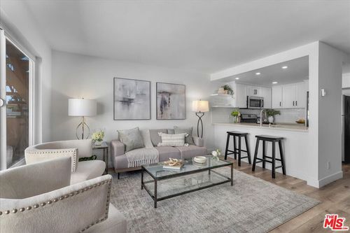 2-1311 Manhattan Beach Blvd, Manhattan Beach, CA, 90266 | Card Image
