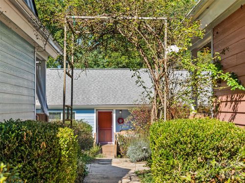 a3-43 Vermont Court, Asheville, NC, 28806 | Card Image