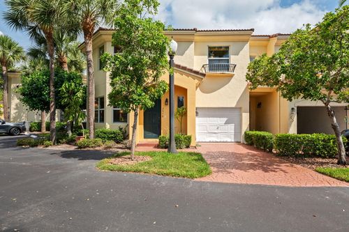 2978 Deer Creek Country Club Blvd, Deerfield Beach, FL, 33442-7935 | Card Image