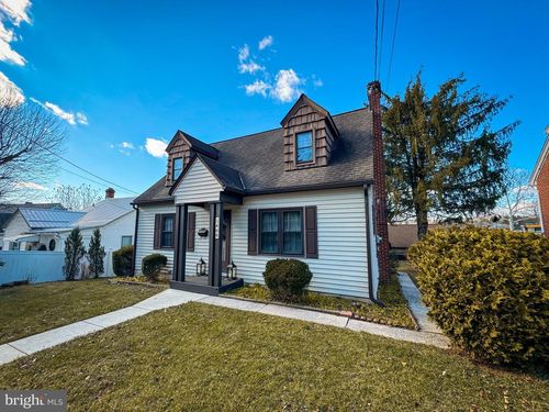 1408 Warm Springs Ave, HUNTINGDON, PA, 16652-2355 | Card Image