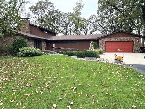 1588 Bittersweet Dr, Saint Anne, IL, 60964-4331 | Card Image