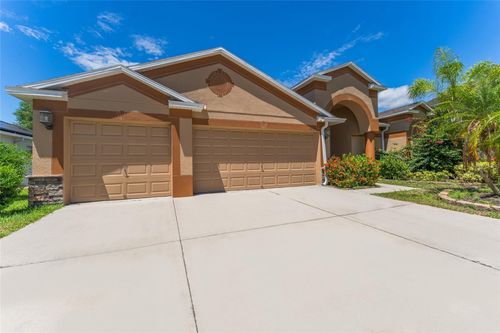 2637 Yukon Cliff Drive, RUSKIN, FL, 33570 | Card Image