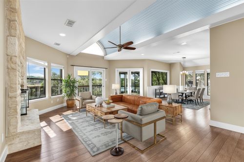 22012 Briarcliff Dr, Spicewood, TX, 78669-2013 | Card Image