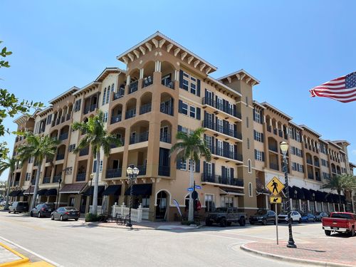 9-20 Orange Ave, Fort Pierce, FL, 34950-4333 | Card Image