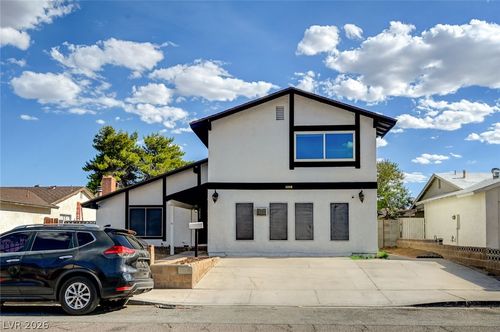 3933 Manford Cir, Las Vegas, NV, 89104-5014 | Card Image
