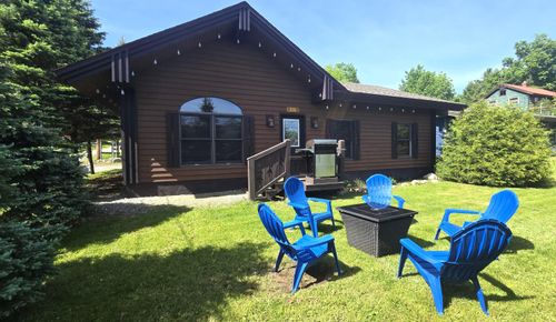 331 Mill Pond Dr, Lake Placid, NY, 12946-6612 | Card Image