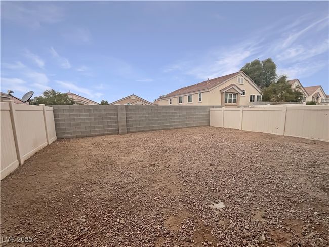 1578 Ward Frontier Ln, Townhouse with 3 bedrooms, 3 bathrooms and null parking in Henderson NV | Image 20