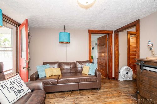 118 3rd St, Trenton, OH, 45067-1706 | Card Image