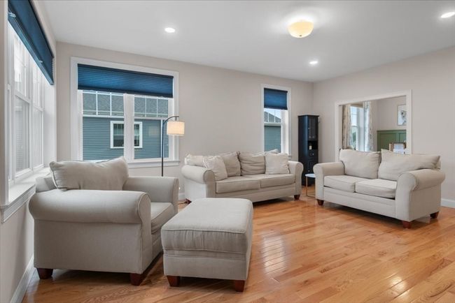 27 Sophia Dr, House other with 2 bedrooms, 2 bathrooms and 2 parking in Rehoboth MA | Image 4