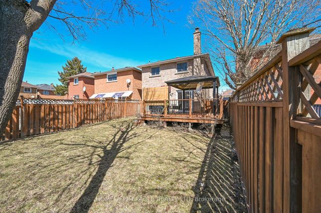 22 Cranberry Cres, House other with 5 bedrooms, 4 bathrooms and 5 parking in Brampton ON | Image 29