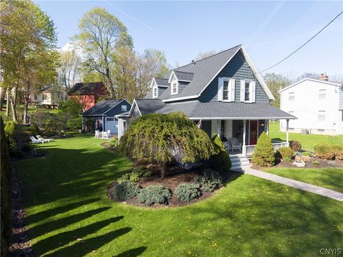 129 E Genesee St, Skaneateles, NY, 13152-1323 | Card Image