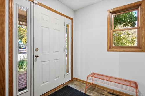 682 Harvard Street, Saint Paul, MN, 55107 | Card Image