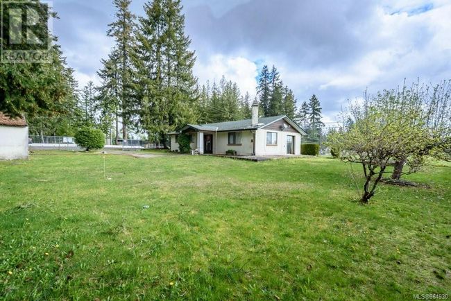 3330 Egremont Rd, House other with 3 bedrooms, 1 bathrooms and 2 parking in Cumberland BC | Image 27