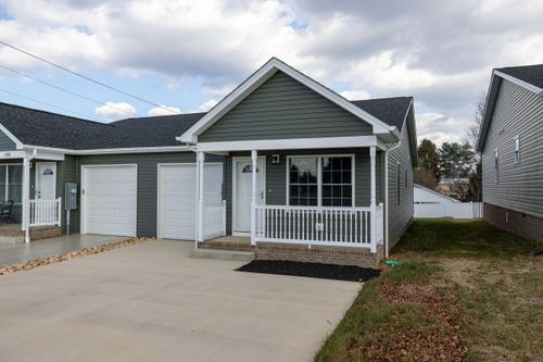 103 Sixth Ave, LURAY, VA, 22835-1429 | Card Image