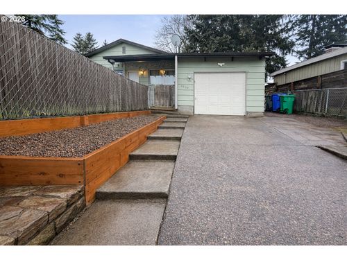 3660 Ne Lombard St, Portland, OR, 97211-7869 | Card Image