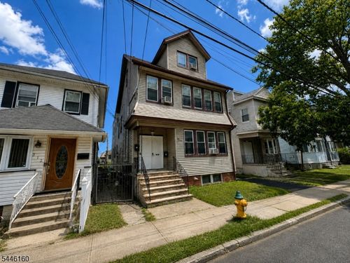 314 Smith St, Newark, NJ, 07106-2518 | Card Image