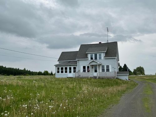 34 Starbarn Avenue, Frenchville, ME, 04745 | Card Image
