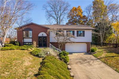 1612 Citation Dr, House other with 4 bedrooms, 2 bathrooms and 2 parking in South Park PA | Image 1