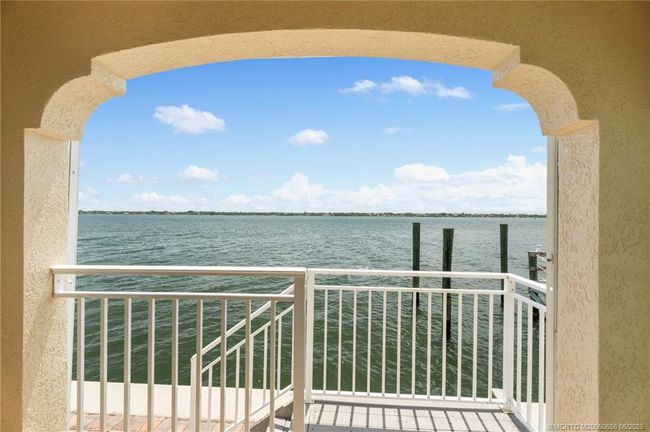 1109 Nettles Blvd, House other with 2 bedrooms, 2 bathrooms and 1 parking in Jensen Beach FL | Image 41