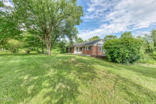 329 Old Stage Trl, Bristol, TN, 37620-8684 | Card Image