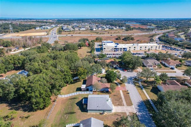 865 Scenic View Cir, House other with 3 bedrooms, 2 bathrooms and null parking in Minneola FL | Image 42