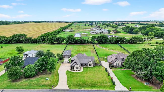 686 Cypress Point Dr, House other with 4 bedrooms, 3 bathrooms and null parking in Gunter TX | Image 4