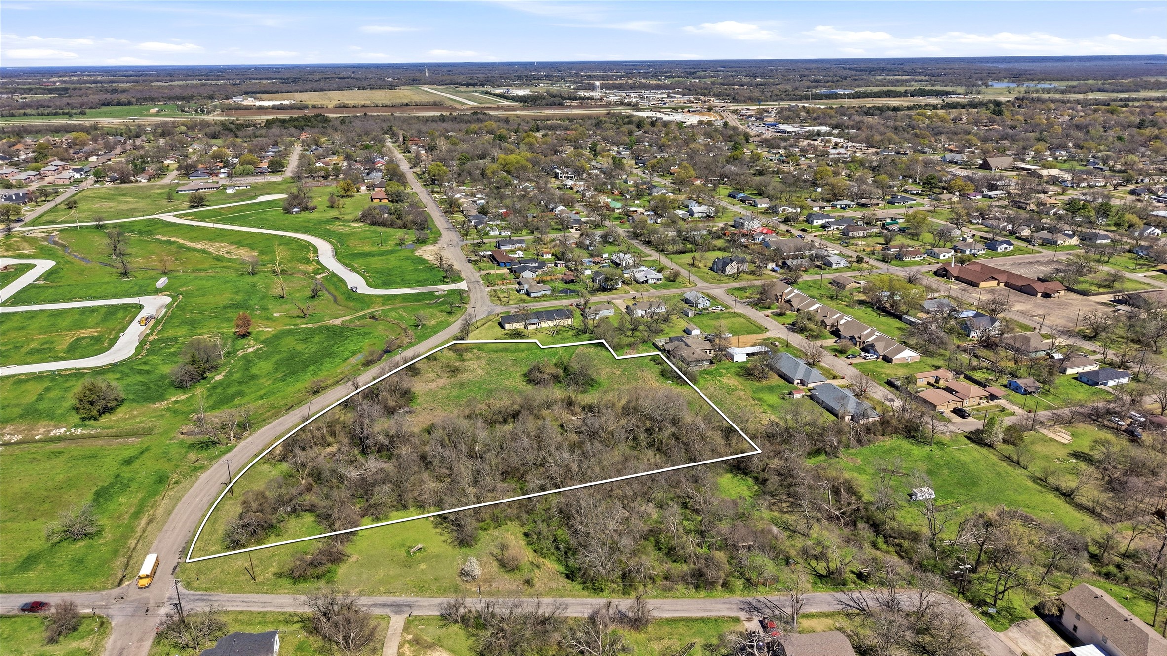 Land in Bonham 5