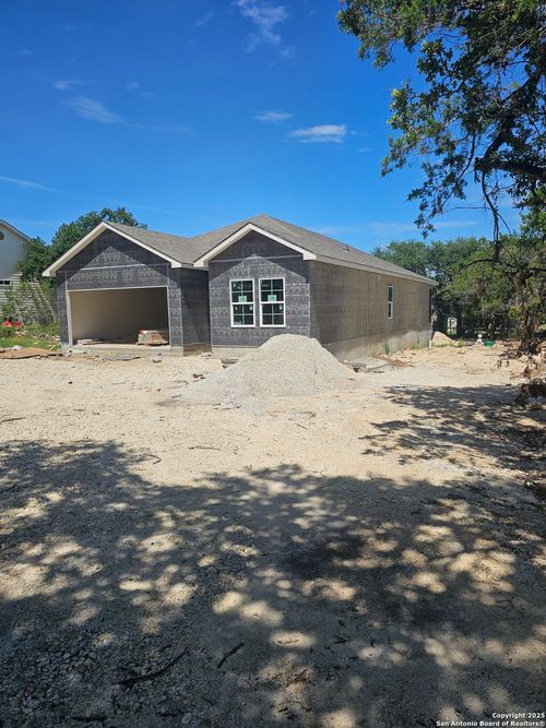 5250 Spring Branch Rd, Spring Branch, TX, 78070-6069 | Card Image