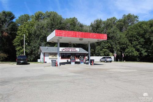 315 N Bridge St, Enterprise, KS, 67441-9089 | Card Image