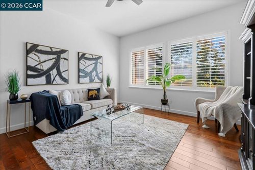 5204 Skyler Ct, Concord, CA, 94521-3880 | Card Image