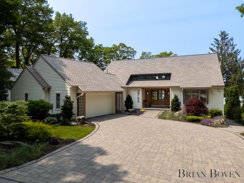 2765 Elmwood Dr, Pierson, MI, 49339-9788 | Card Image