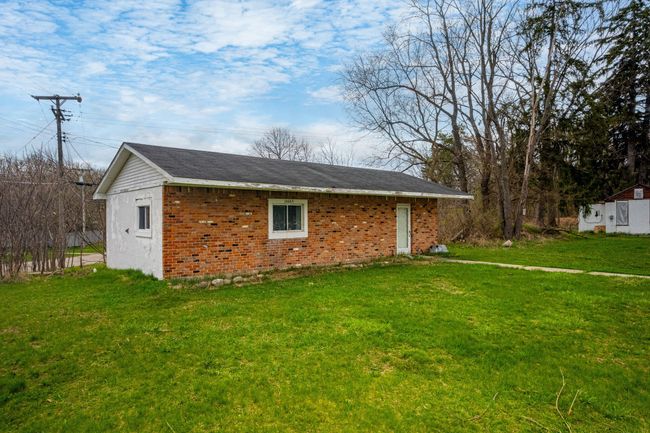 10685 Dixie Hwy, Home with 0 bedrooms, 0 bathrooms and null parking in Springfld Twp MI | Image 18