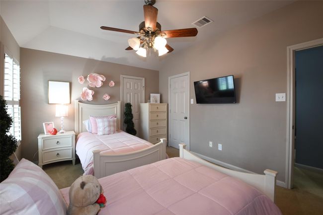 8423 Glenn Leigh Dr, House other with 5 bedrooms, 4 bathrooms and 2 parking in Spring TX | Image 41