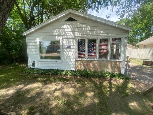 820 Taft Rd, Rockford, IL, 61109-2052 | Card Image