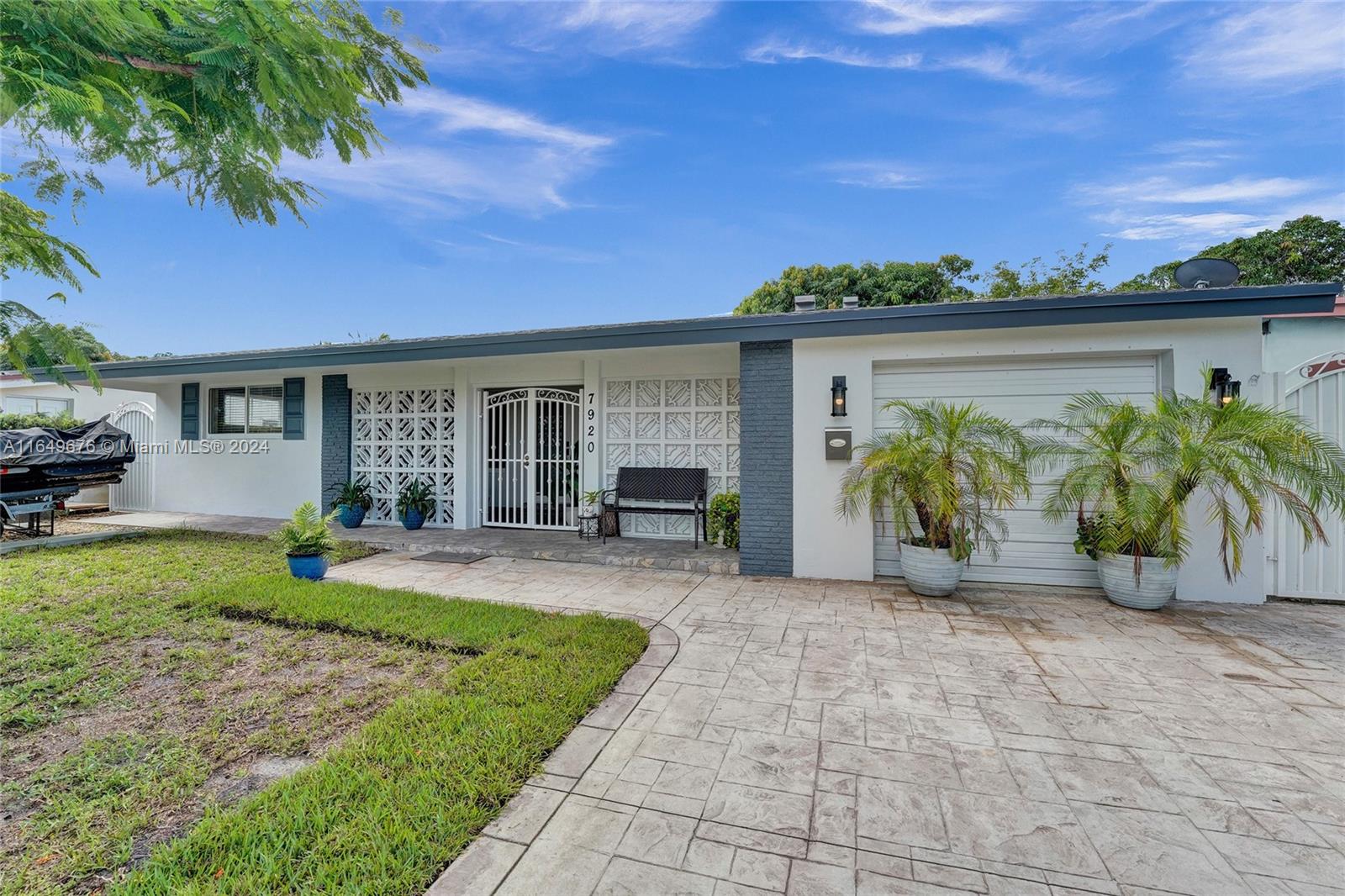Tropicana St, Miramar, FL 33023