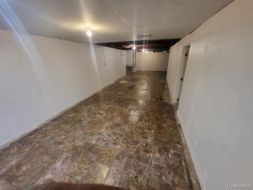 4130 Allen St, Inkster, MI, 48141-3039 | Card Image