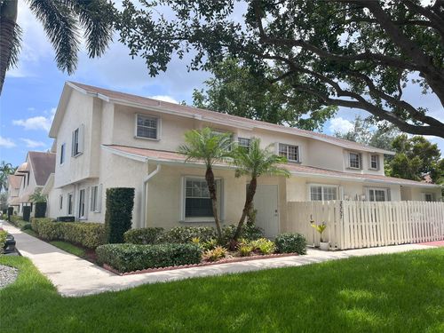 3357 Nw 101st Ave, Sunrise, FL, 33351-6956 | Card Image