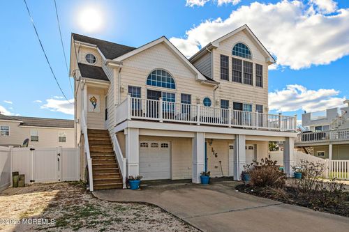 116 Dollmore Ave, WARETOWN, NJ, 08758-2330 | Card Image