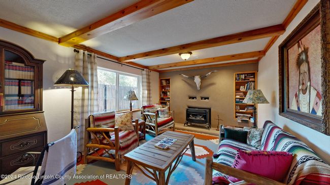 109 E 3 Rd St, House other with 3 bedrooms, 2 bathrooms and null parking in Capitan NM | Image 4