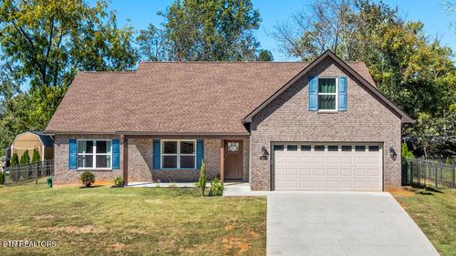 1503 Roxy Ln, Maryville, TN, 37803-1701 | Card Image