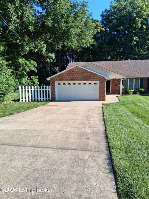 3440 Doe Valley Pkwy W, Brandenburg, KY, 40108-7301 | Card Image