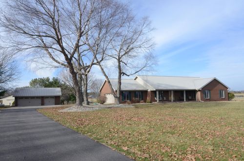 4755 Combs Ferry Rd, Winchester, KY, 40391-8085 | Card Image