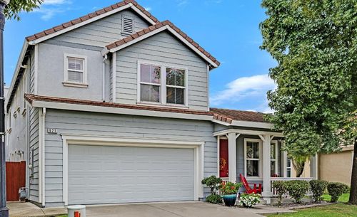 921 Kennedy Pl, Tracy, CA, 95377 | Card Image