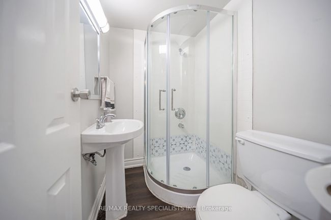 308 Fleetwood Cres, Condo with 4 bedrooms, 2 bathrooms and 2 parking in Brampton ON | Image 37