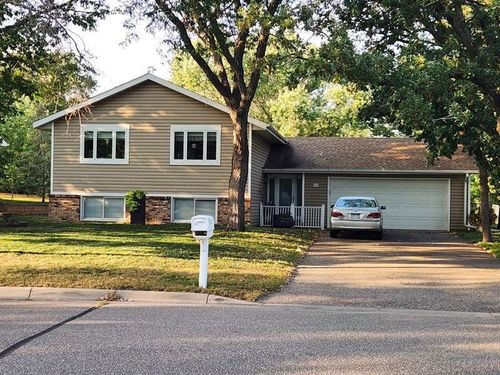 63 105th Ln Nw, Coon Rapids, MN, 55448-5050 | Card Image