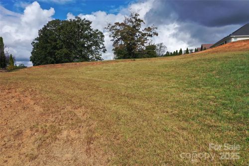 4551 Holly Cir Ne, Conover, NC, 28613 | Card Image