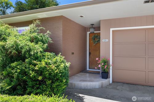 3201 Fairfield Road Se, Tumwater, WA, 98501 | Card Image