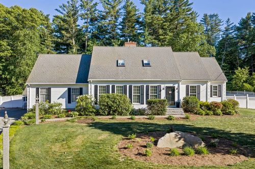 114 Longwater Dr, Hanover, MA, 02339-1867 | Card Image